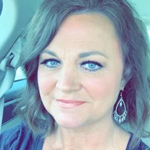 Meet your Posher, Teresa